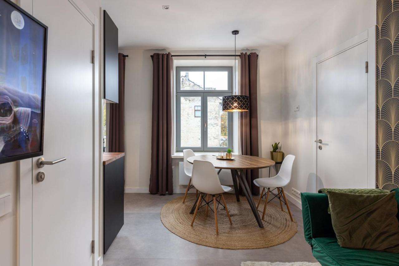 Kipsala Apartments With Free Parking リガ エクステリア 写真
